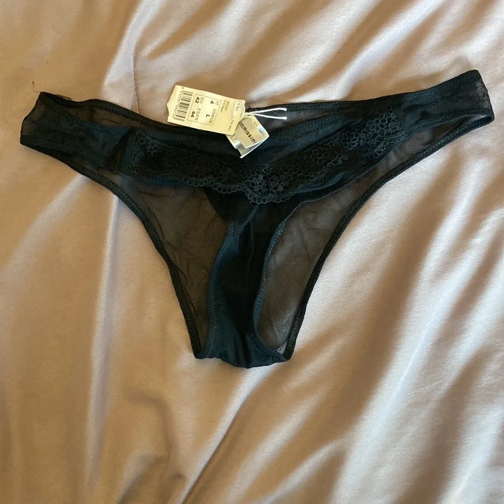 Bundle of Two Panties - Picture 7 of 7